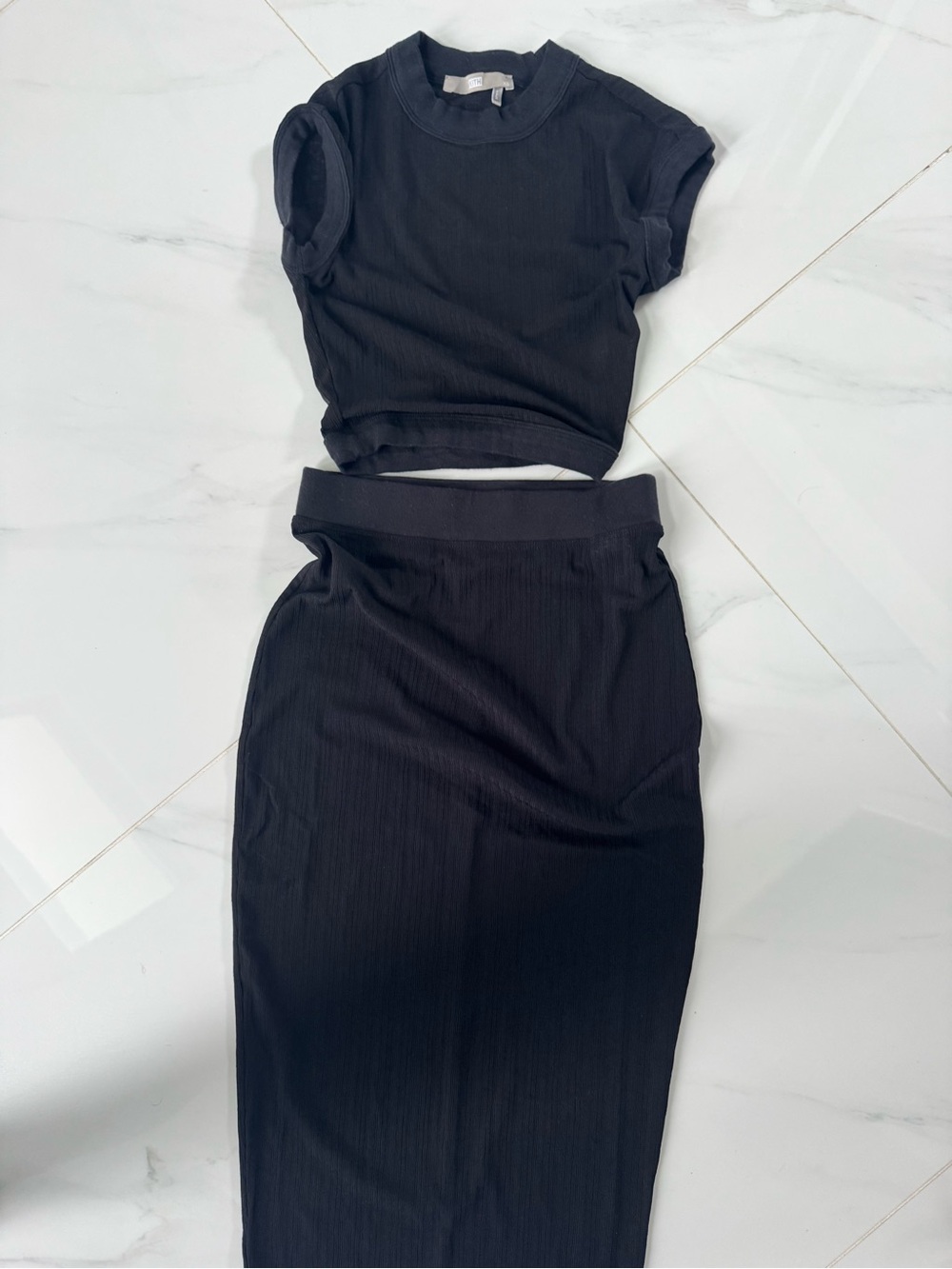 Kith Ribbed Two-Piece Set – XS 🏝️🏖️⛱️🔥